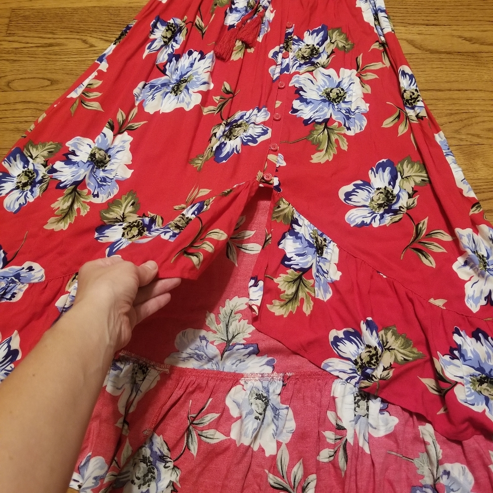 Red floral maxi dress - Picture 11 of 16